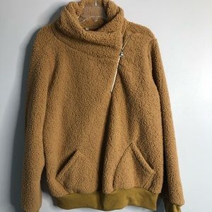 Teddy bear sweater
